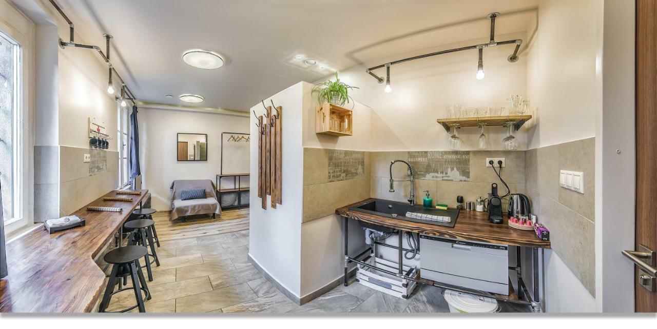Downtown Boutique Suite Budapest Ngoại thất bức ảnh